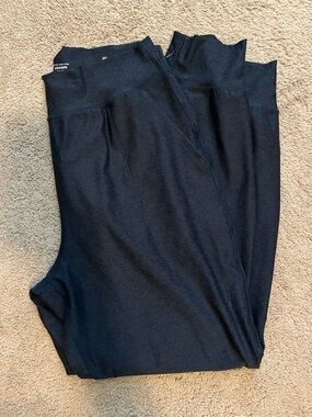 Old Navy Cloud-Soft Joggers in Navy